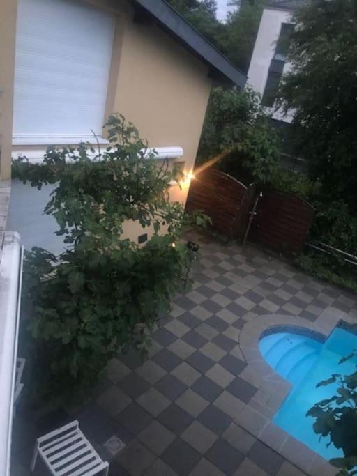 Logement Avec Piscine Brunstatt Ngoại thất bức ảnh